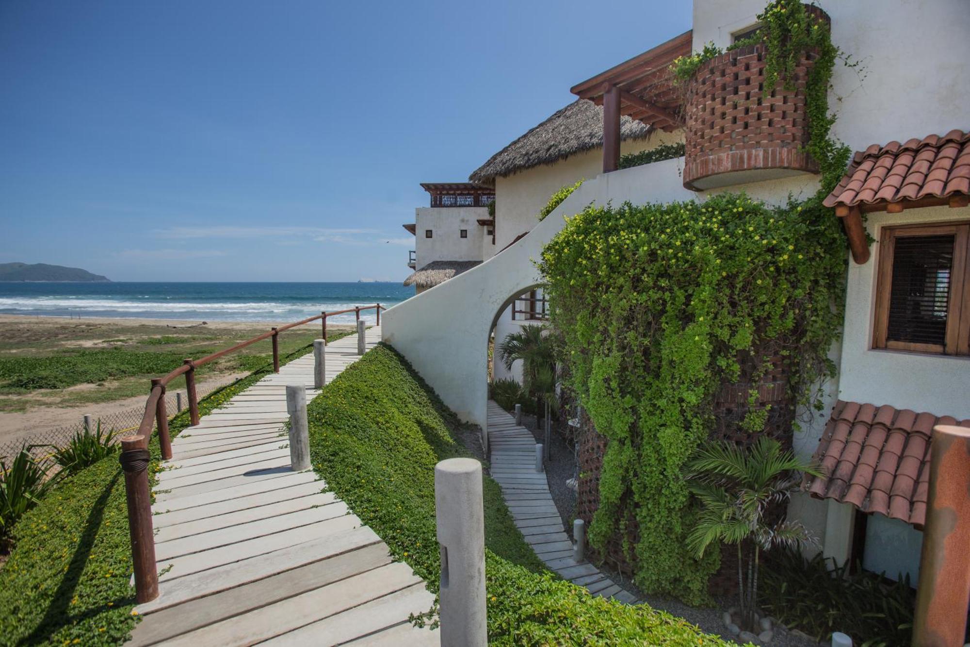 Residences At Las Palmas Zihuatanejo Exterior foto