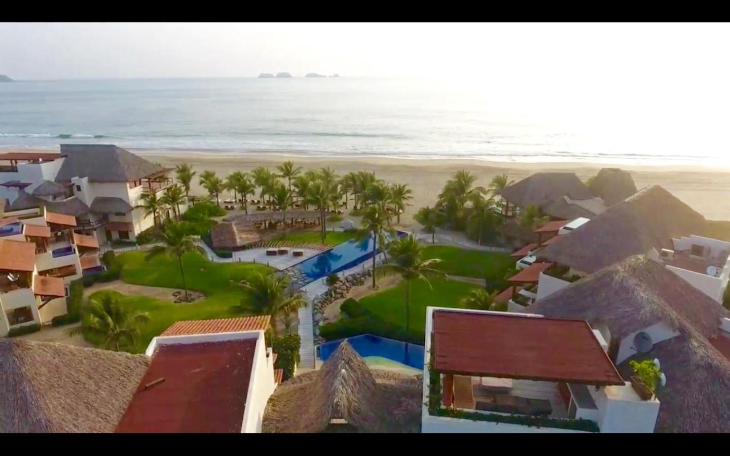 Residences At Las Palmas Zihuatanejo Exterior foto