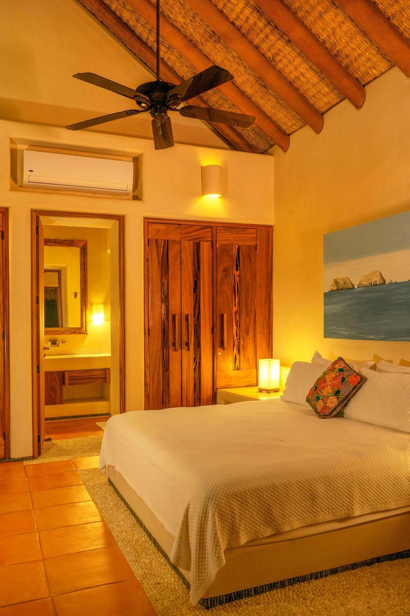 Residences At Las Palmas Zihuatanejo Exterior foto